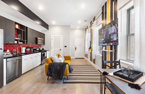 North Ironbound Apartment | Free Parking 30% Off! Prime Area Near NYC & EWR, 98 Walk score