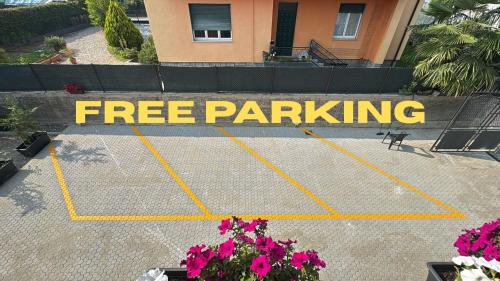 Arona Apartment | Free Parking Elmi - due passi dal Lago Maggiore