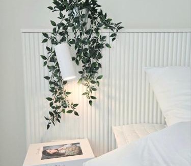 Gangseo Apartment | Free Parking, Gimpo Airport 7min, SubwayStation 5min, Lotte Mall, Department Store, Mart, Theater 15min