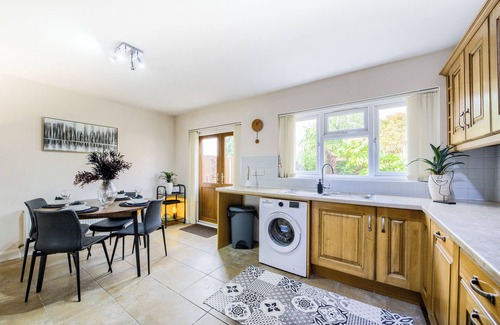 Weston on Trent House | free Parking| unli Wi-Fi | 3 BedRoom House