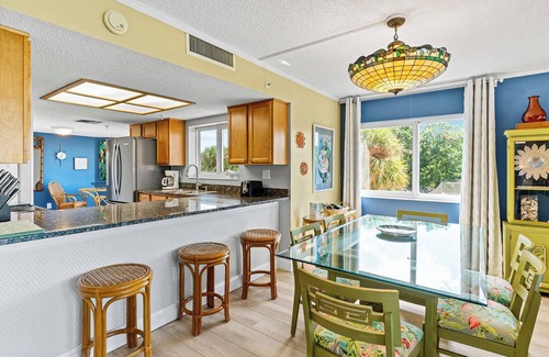 Indian Shores Condo | FREE PERKS INCLUDED! Beach Cottages I 207 - GULF VIEW Condo!