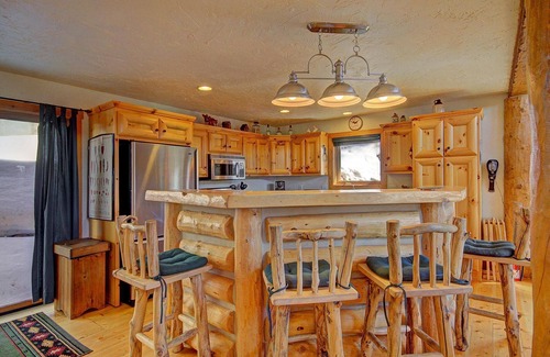 Huron Heights House | Free SkyCard Activities - Ski Area Views, Private Hot Tub - Barton Cabin