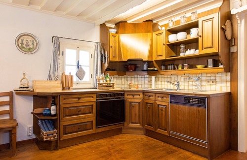 Anger House | Free WiFi beautiful nature hiking relaxation calm recharge your batteries Landhaus