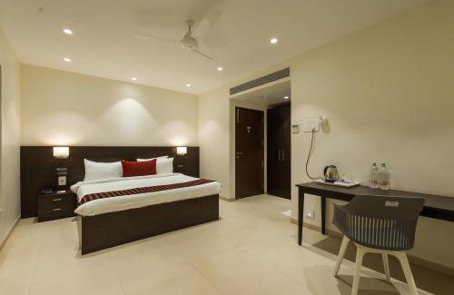 Nashik Hotel | Freesia Residency by Express Inn