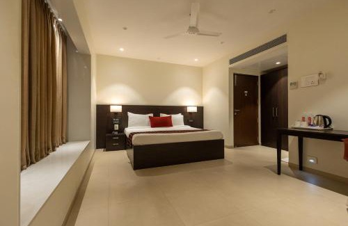 Nashik Hotel | Freesia Residency by Express Inn