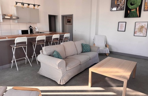 Saint-Laurent Apartment | Freija: Spacious 4-person apartment downtown