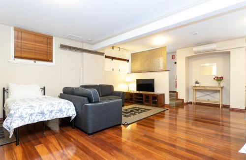 Fremantle Bed & Breakfast | Fremantle Bed & Breakfast
