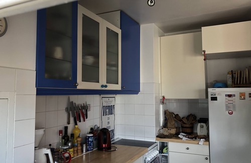 Quartier Saint-Ambroise Apartment | French-German lady rents a 2 rooms apartment, bright, calm well equipped, 46 m2