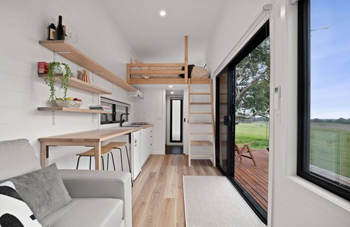 French Island Cabin | French Island 3921 - Tiny House 1
