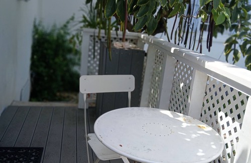 Charlotte Amalie Apartment | Frenchtown Studio apartment with AC, High-speed Starlink.