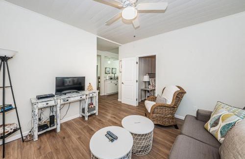 Clearwater Beach House | Frenchy's Cottage 482