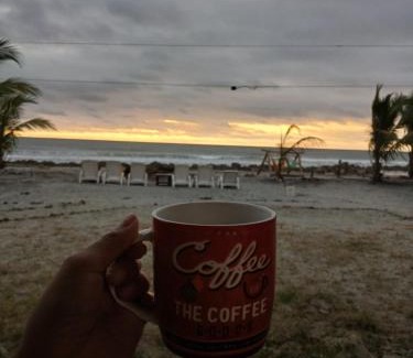 Mompiche Hotel | Frente al mar