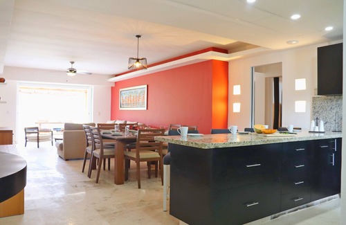 Puerto Morelos Apartment | Frente al Mar, Jacuzzi, Cama King, Estacionamento