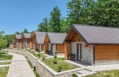 Niksic Cabin | Fresh Cabin for 2ppl in a Natural Setting