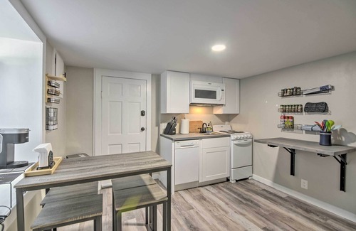 Longmont Apartment | Fresh Downtown Longmont Apartment - Walk to Main!