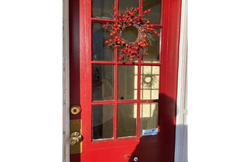 Salem Apartment | Fresh New Space, Walk to Salem Harbor, Historic