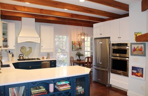 Highlands House | Freshly Decorated, 1.5 miles to downtown Highlands w/views of Mount Satulah!