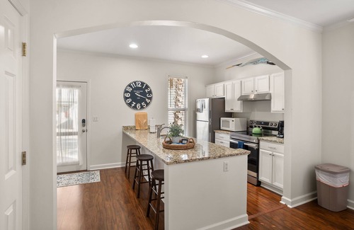 Port Royal House | Freshly Painted -Saltwater Retreat! Close to Parris Island/Sands Beach!