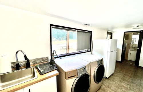 Beaverton Apartment | Freshly remodeled, modern & pet friendly unit!