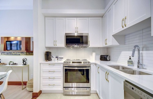 Versant Soleil Condo | Freshly Renovated Ski-In/Ski-Out Luxury Condo