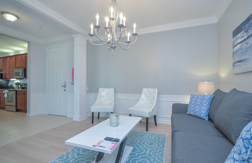 Florida Central Atlantic Coast Condo | Freshly Renovated Lakeview Condo *Brand New Furniture*