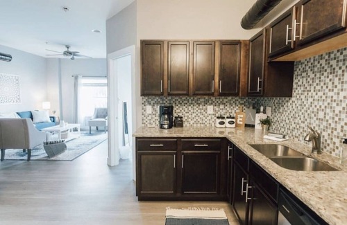 Johnson City Apartment | Freshly Renovated 2 Bed Apartment in JC