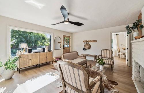 Sonoma House | Freshly Updated Luxury Estate w/Guest House
