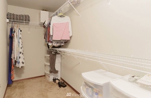 Marysville House | Freshly Villa: New carpet, New paint