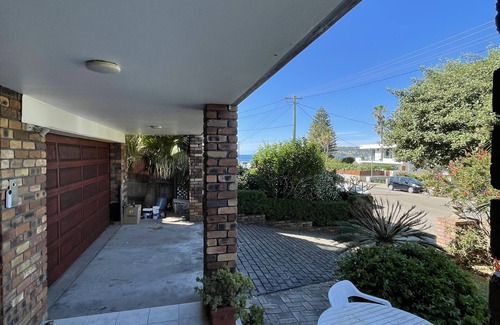 Freshwater Apartment | Freshwater Views Beachside 1 Bedroom Apartment