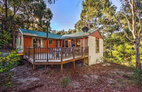 Coles Bay House | Freycinet Hideaway - Freycinet Holiday Houses