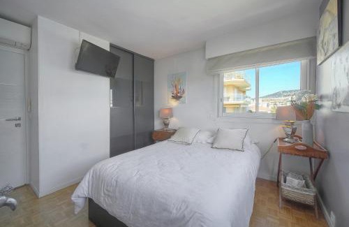 Pointe Croisette Apartment | FRGK "Etoile du sud TERRASSE Vue Mer PALM BEACH"