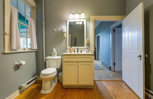 Shepherdstown House | Friar Aug's Haus