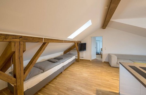 Bayreuth Apartment | Friedrich's apartment - WILHELMINE for 1 to 4 people