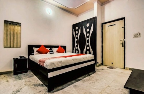 Amer Fort Road Bed & Breakfast | Friend's Home #01 Experience the Heritage Jaipur