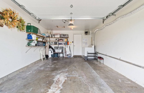 Spokane Valley House | Friendly home near shopping w/ enclosed yard & free WiFi