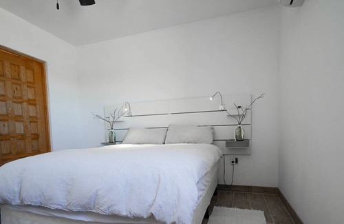 El Dorado Ranch Apartment | Friendly Home Studio Veleta 2 with WIFI