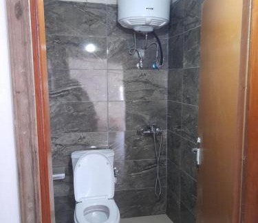 Aliko Apartment | Friendly House Çukë