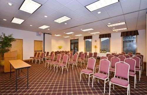 Hazel Dell South House | Friendly service and value in Vancouver, WA