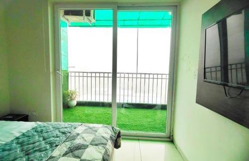Chandigarh Apartment | Friendly Stays - Best Balcony in High Rise Building