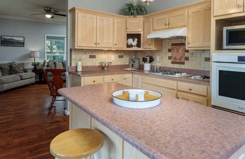 Rogersville House | Friends, Family & Fishermen Retreat! Rogersville, AL aka "Fishermen's Paradise"