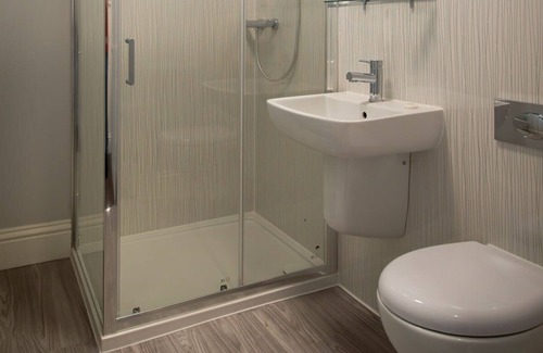 Stocksbridge Hotel | Friendship Hotel