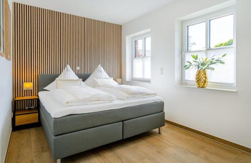 Greetsiel Apartment | FriesenKOJE 1 mit Garten,Hund willkommen!