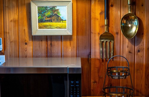 Leakey House | Frio Riverfront Home with Bunk House!