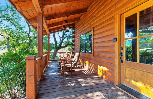 Leakey Cabin | Frio Rivers Edge In The Heart Of Hill Country 3 Bedroom Cabin