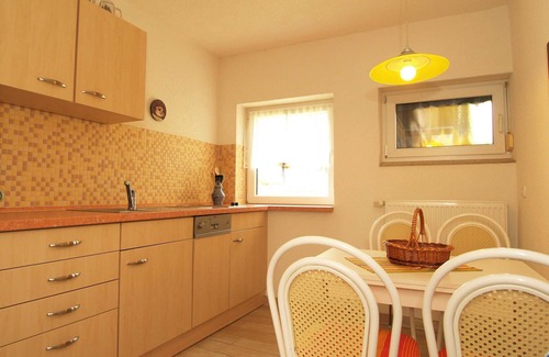 Ostseebad Kuhlungsborn Apartment | Fritz-Reuter-Str. 10a. Curr. FR-10 - Fritz-Reuter-Str. 10a