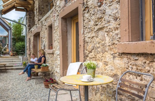 Gundelfingen Apartment | FRIZ 2, Design-Apartment in historischer Scheune