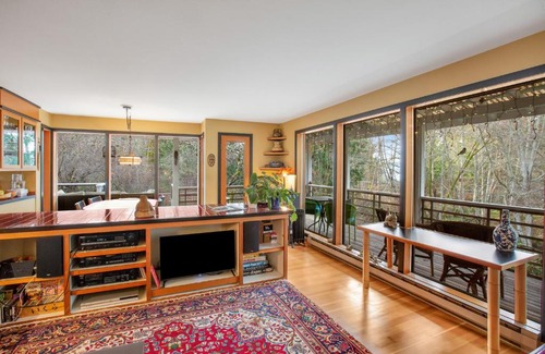 Bainbridge Island House | Frog Pond Retreat