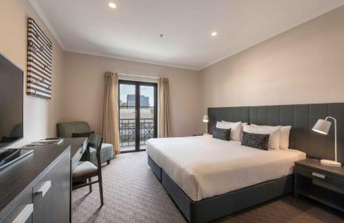 Adelaide Central Business District Apartment | Frome Apartments