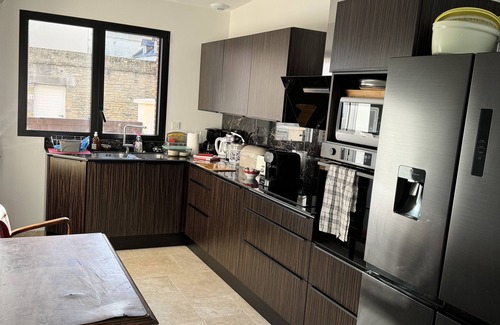 Saint-Regnobert-de-la-Cote-de-Nacre House | Front de Mer, 5 Chambres