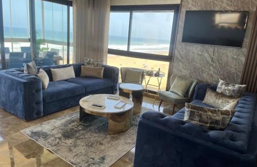 Plage des Nations Apartment | front de mer Plage des nations